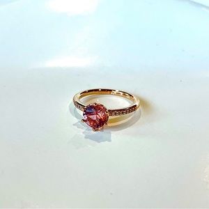Rose gold, Pink sparkling Crown Solitaire ring by PANDORA. Size 6.
